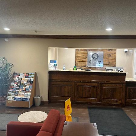 Quality Inn & Suites Bradford Eksteriør billede
