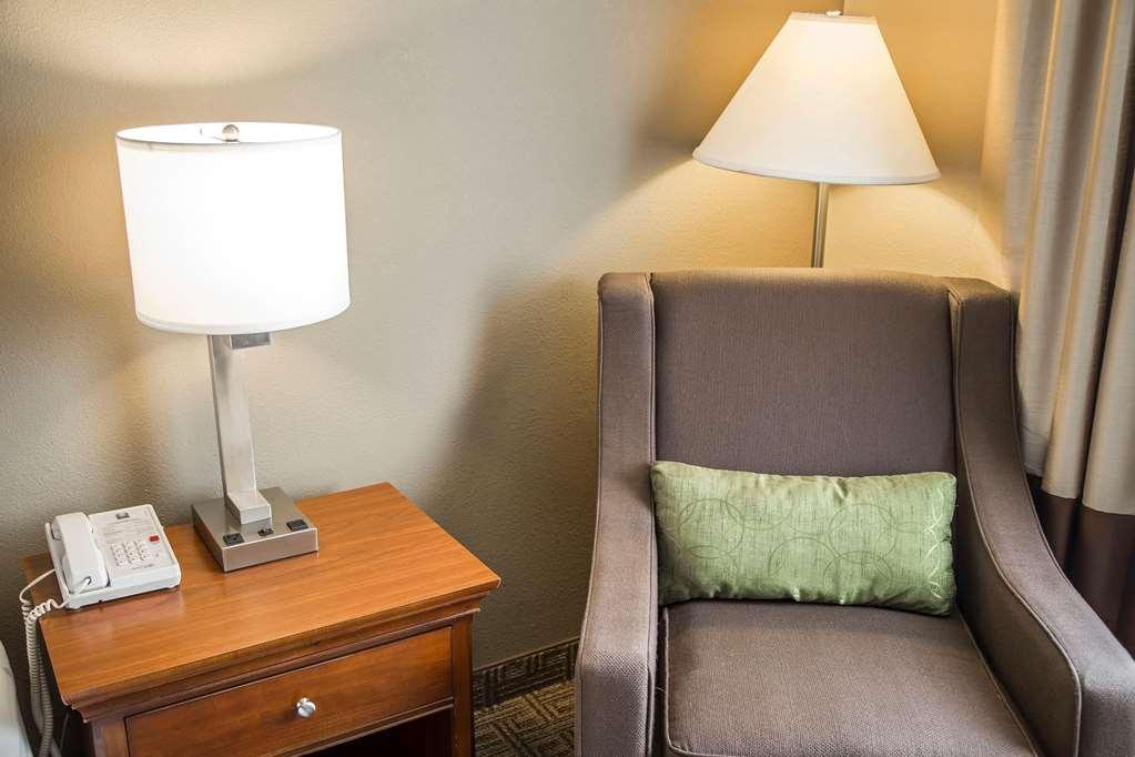 Quality Inn & Suites Bradford Værelse billede