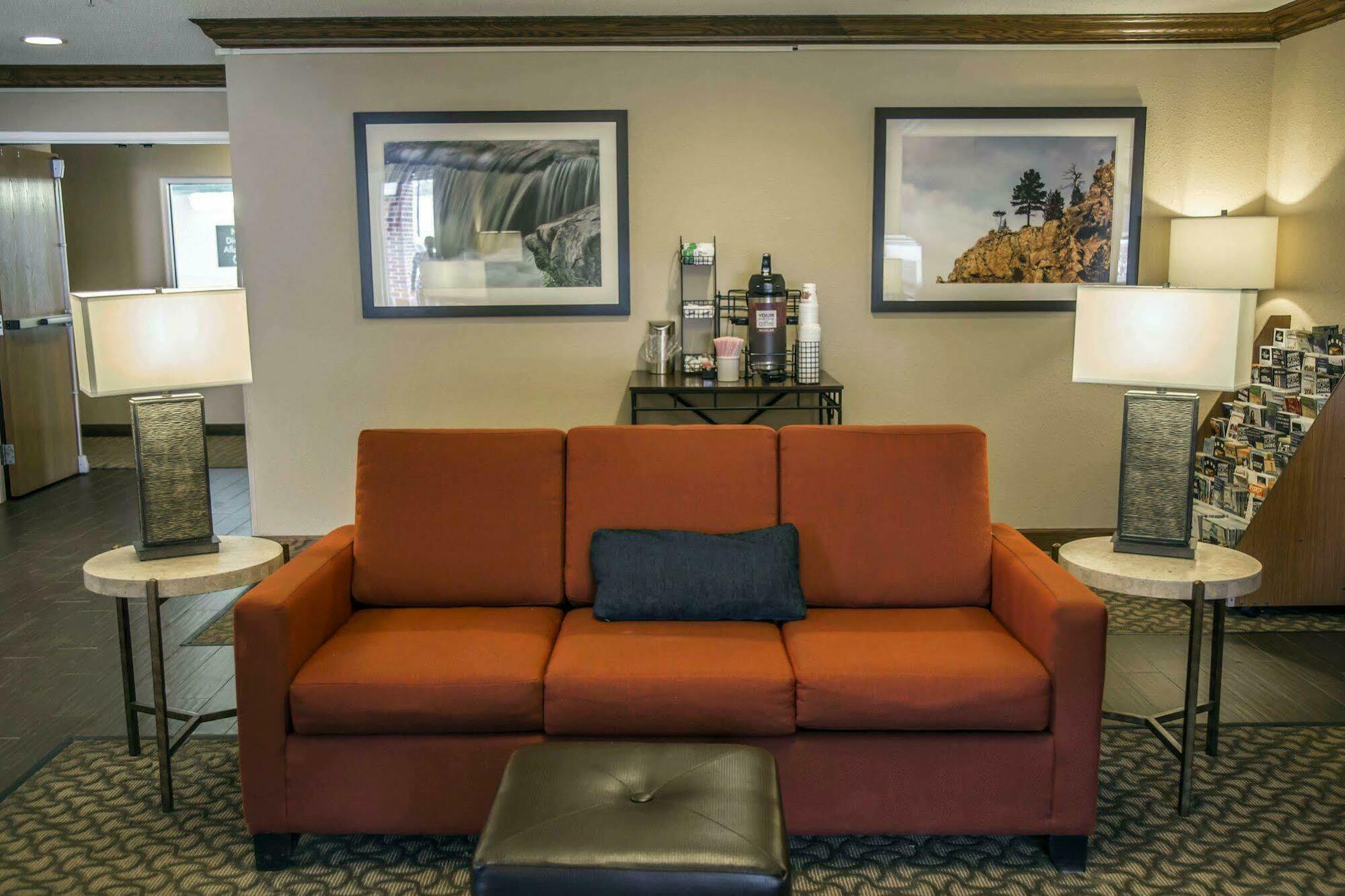 Quality Inn & Suites Bradford Eksteriør billede
